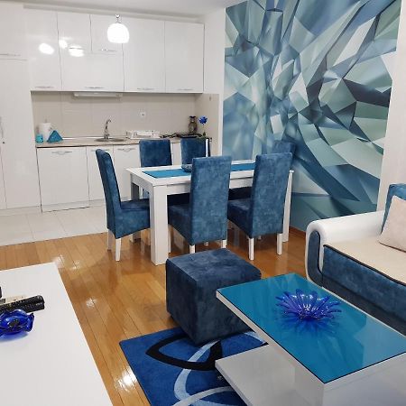Apartman Kej Blue Free Parking كرالييفو المظهر الخارجي الصورة