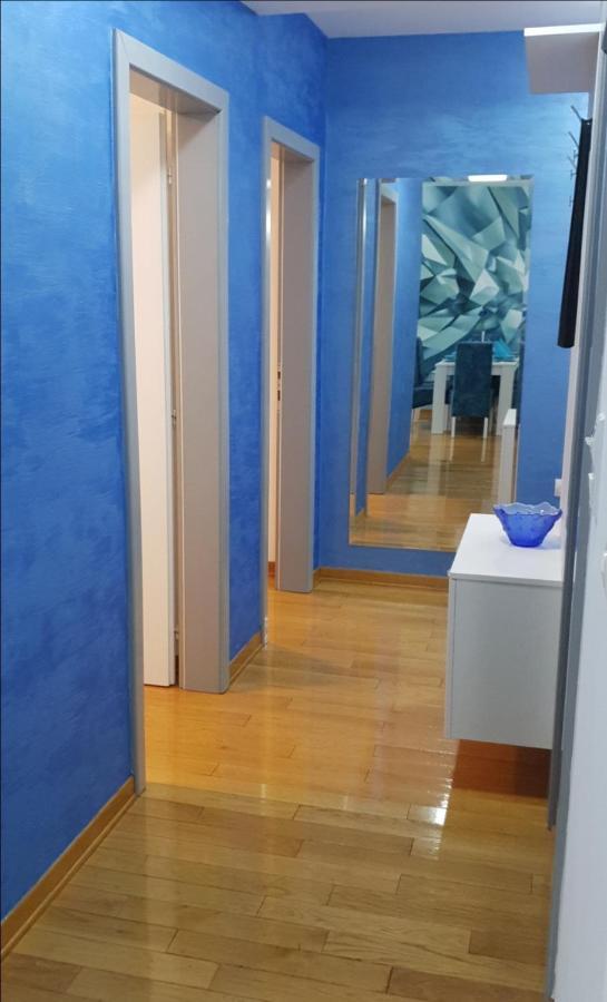 Apartman Kej Blue Free Parking كرالييفو المظهر الخارجي الصورة